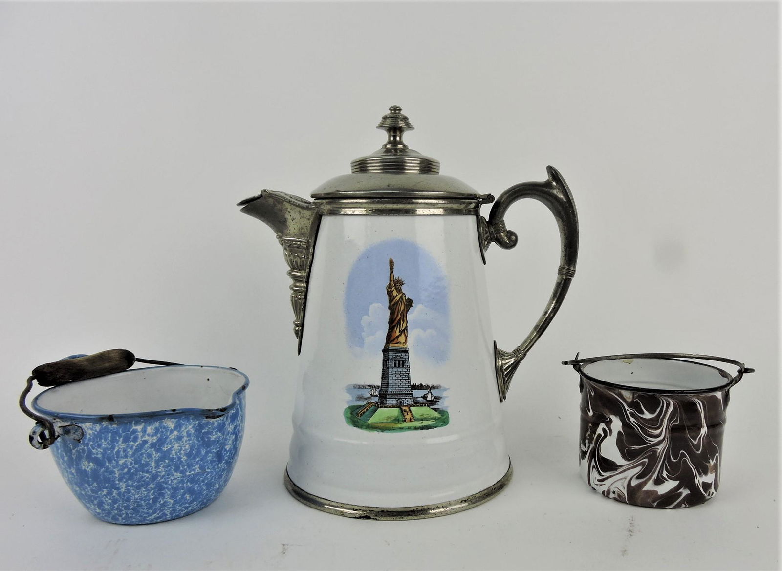 Granite "Statue of Liberty" coffee pot (1 of 1)