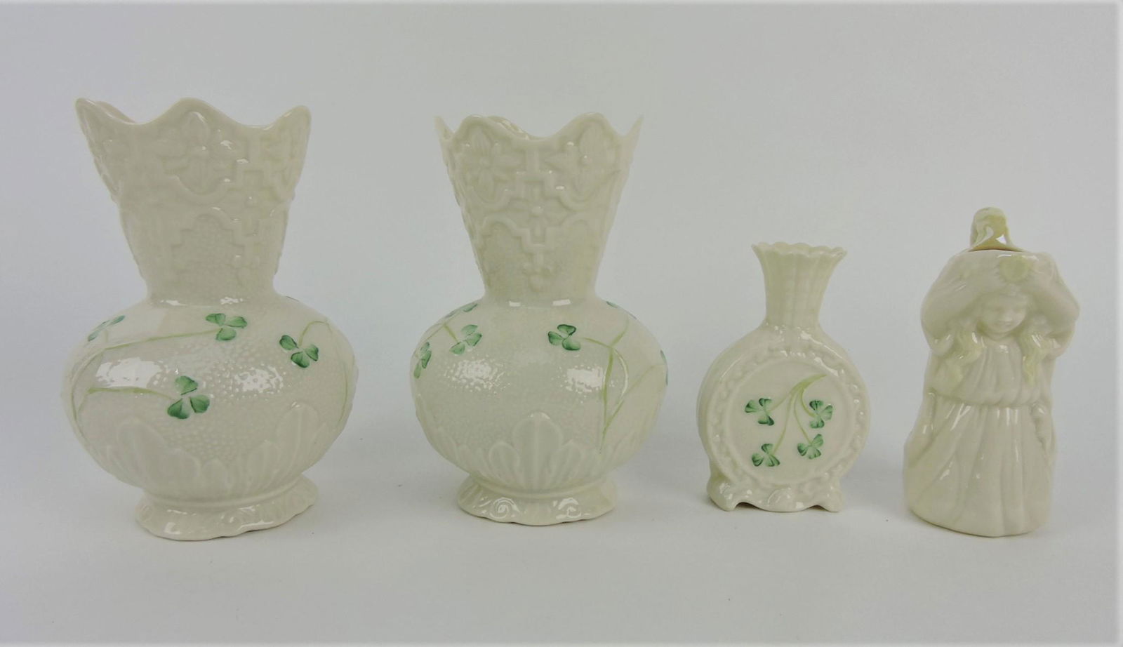 Belleek lot of 4 pieces (1 of 1)