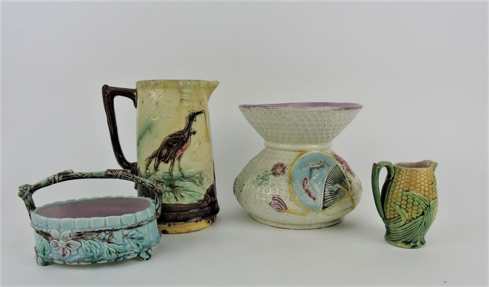 Majolica lot of 4 pieces, various (1 of 1)