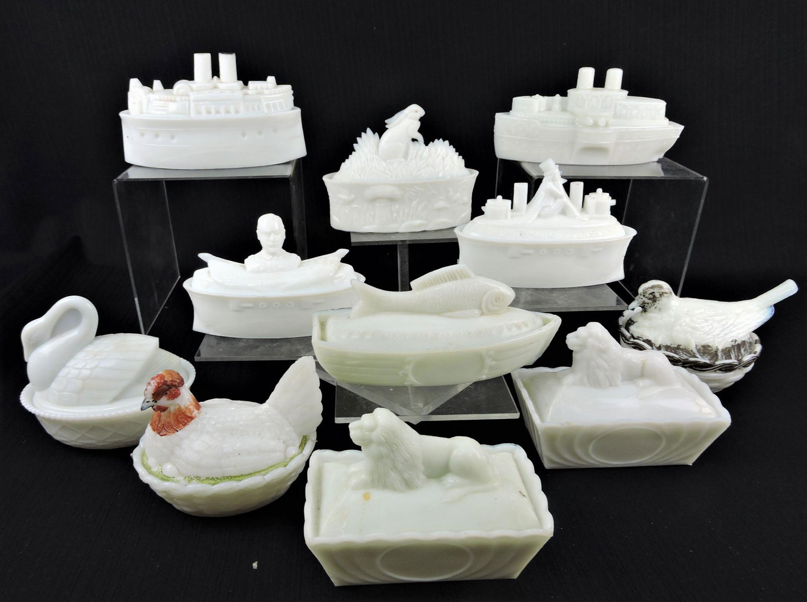 Lot of 11 animal covered dishes (1 of 1)