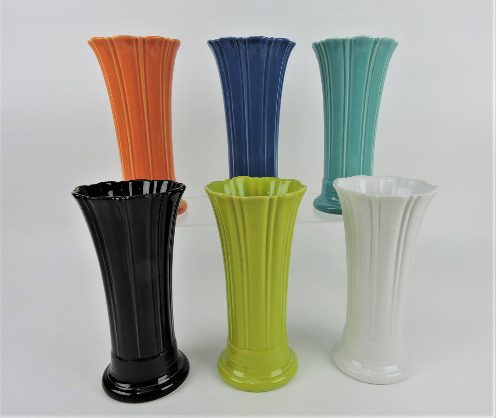 Fiesta Post 86 lot of 6 medium: vases