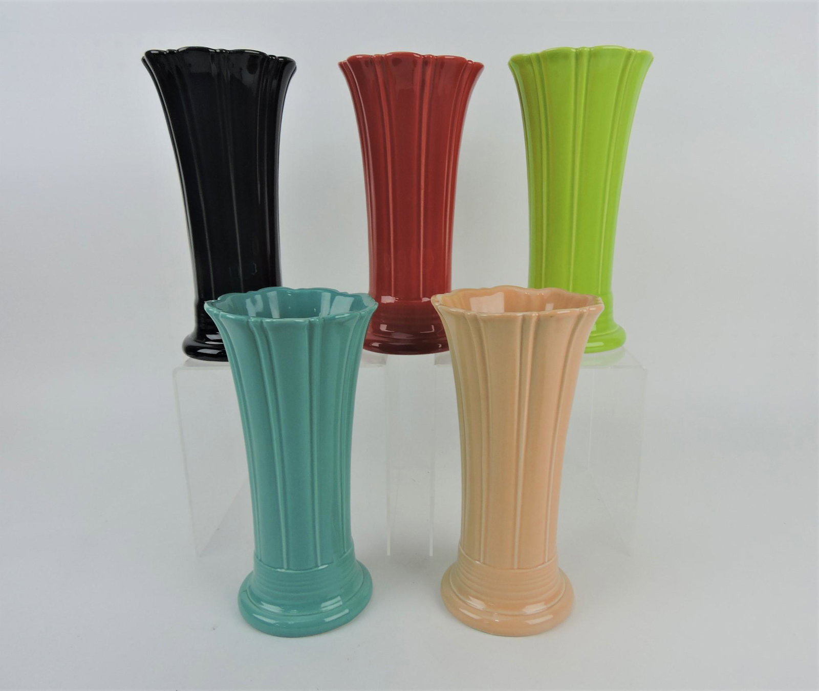 Fiesta Post 86 lot of 5 medium: vases