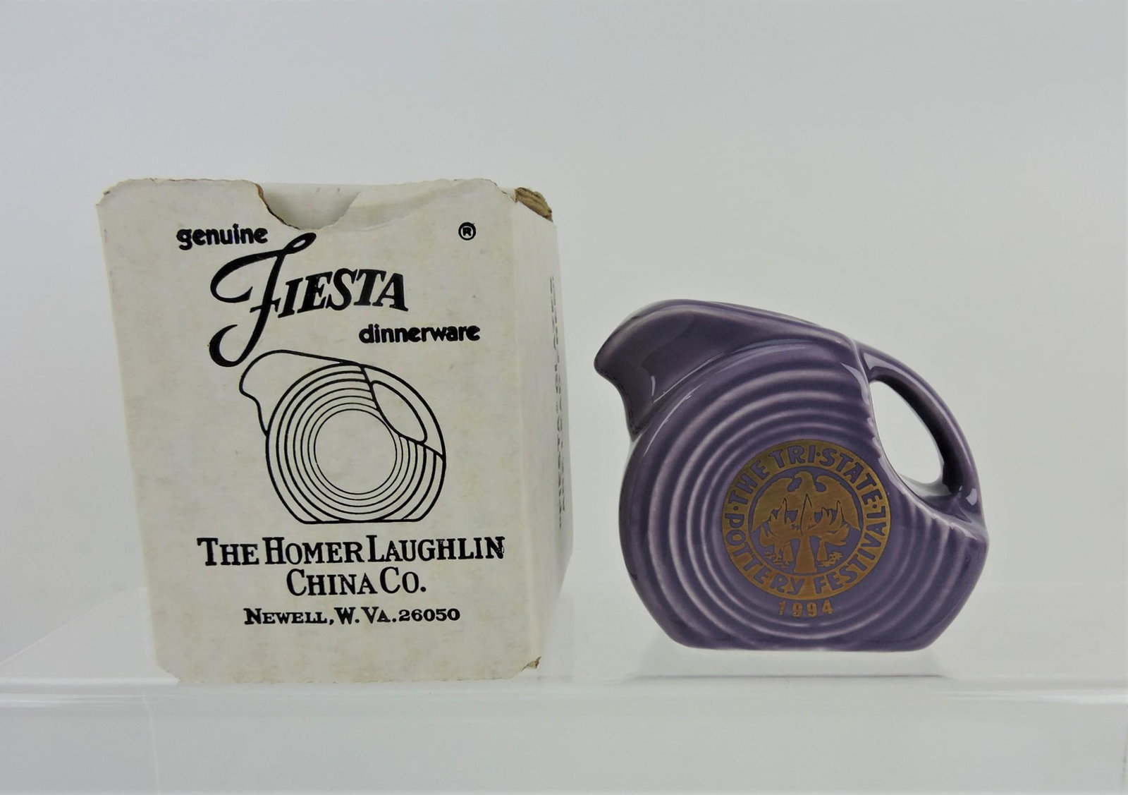 Fiesta Post 86 lilac mini disc pitcher, (1 of 1)