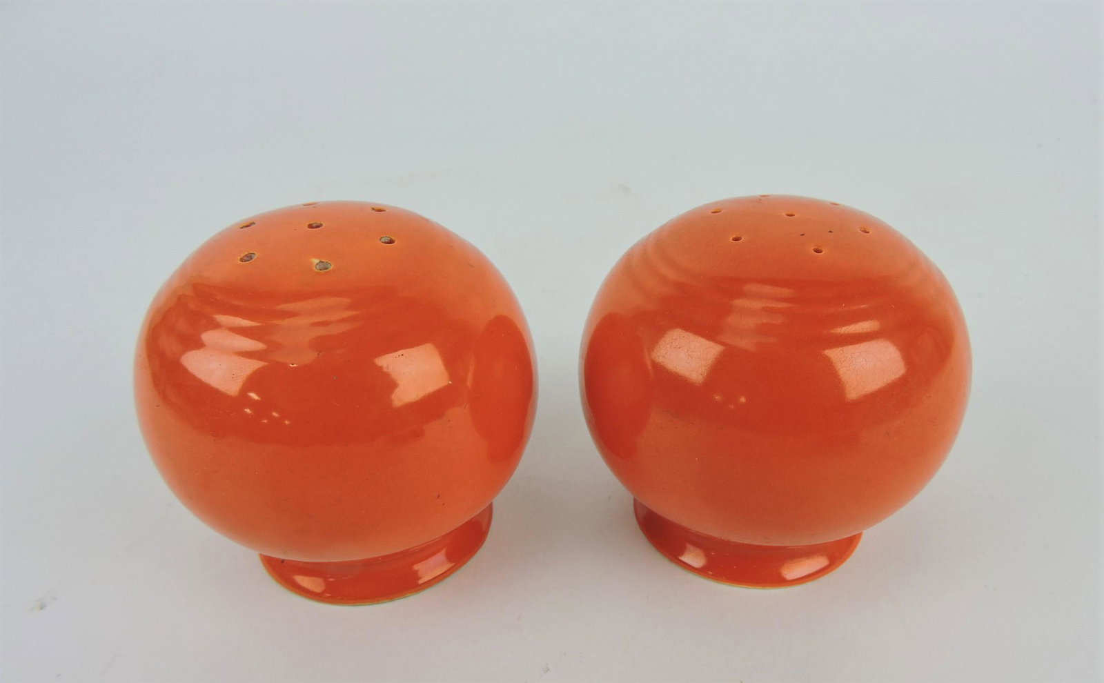 Fiesta Kitchen Kraft pair red range (1 of 1)