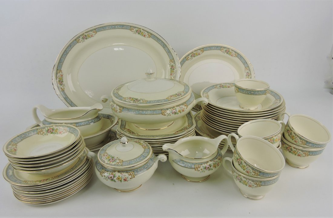 HLC Nautilus Eggshell set of china, (1 of 2)
