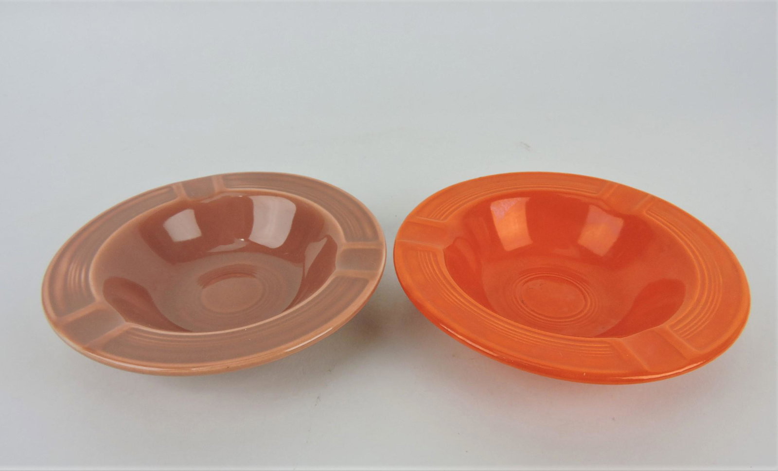 Fiesta ashtray group - rose, red (1 of 1)