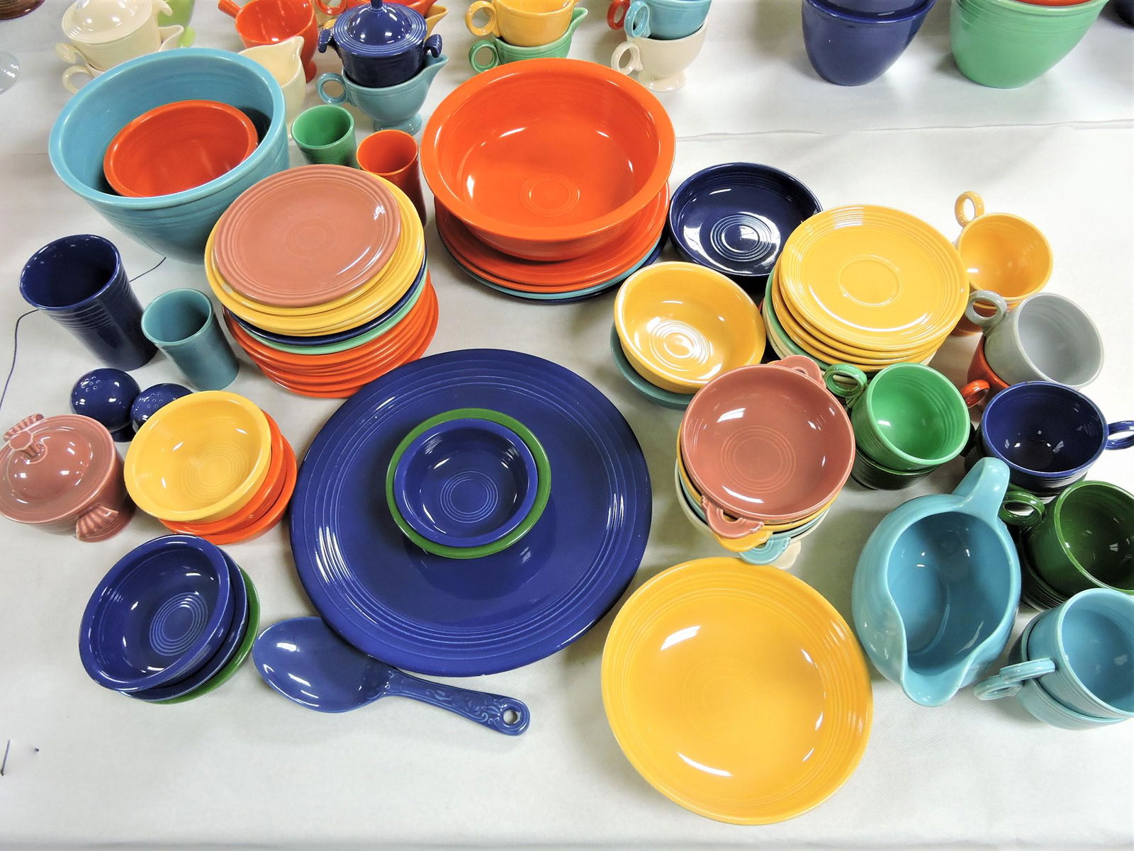 Fiesta lot of 73 pieces, various (1 of 1)