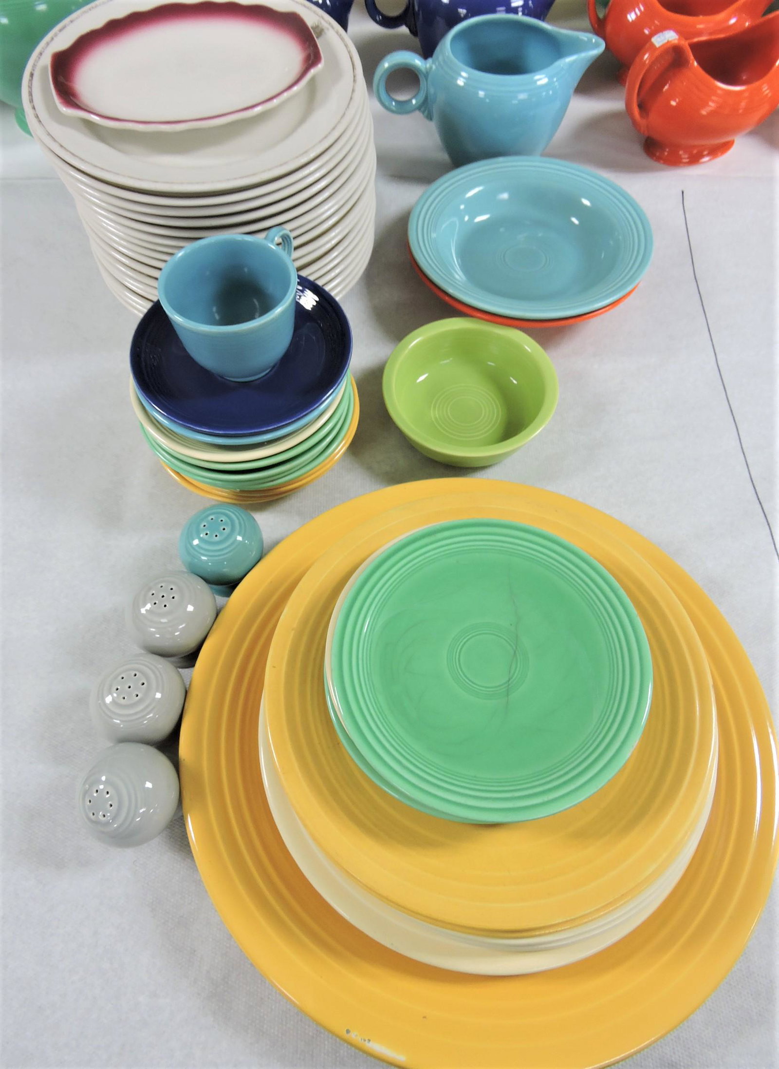 Fiesta lot of 49 pieces, various: condition