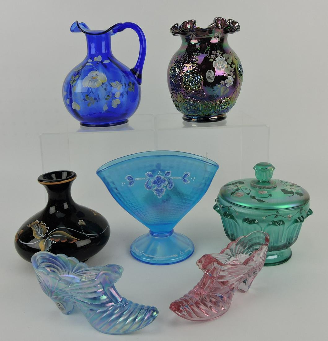 Fenton lot of 7 pieces: .