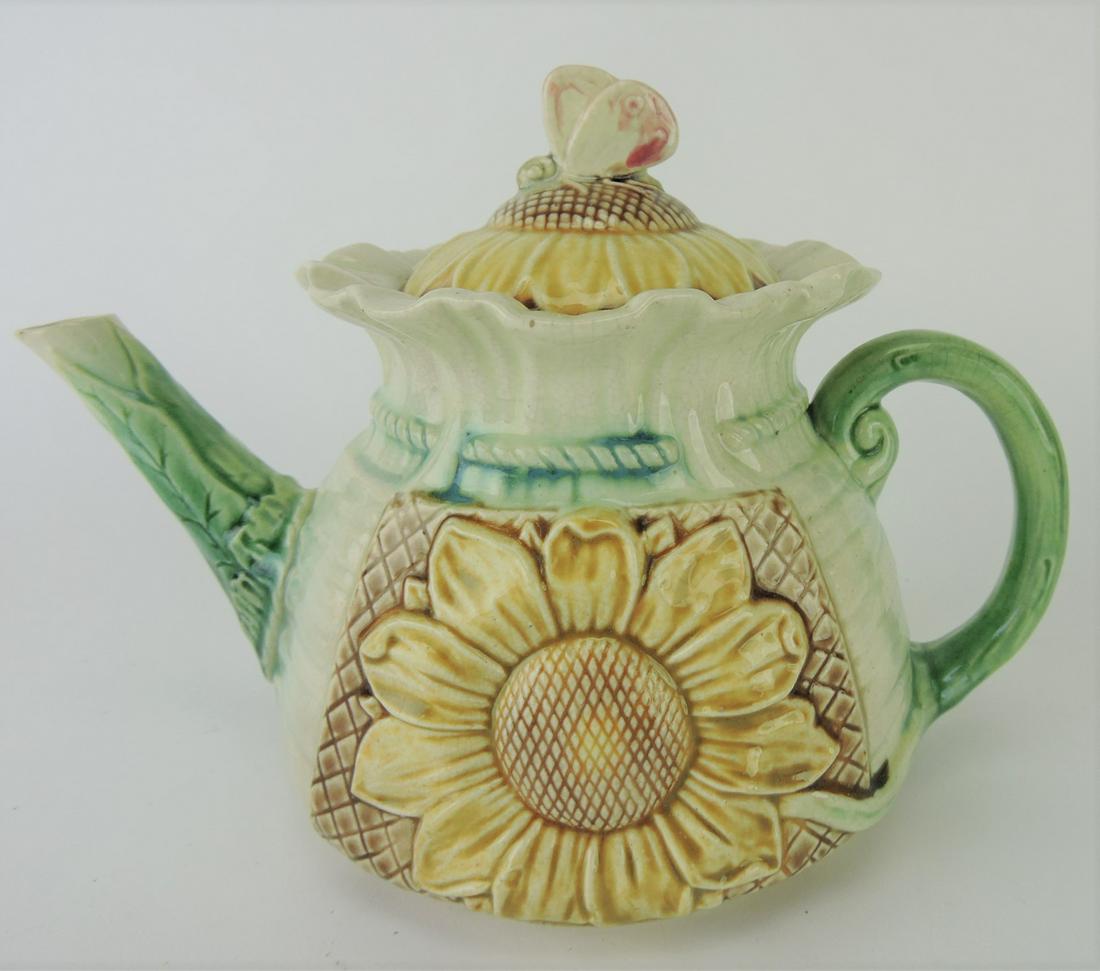 Majolica sunflower teapot with: butterfly finial, 6", minor rim nick to underside of lid