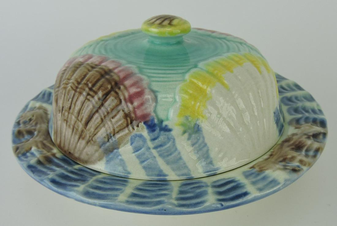Majolica shells and waves butter (1 of 1)