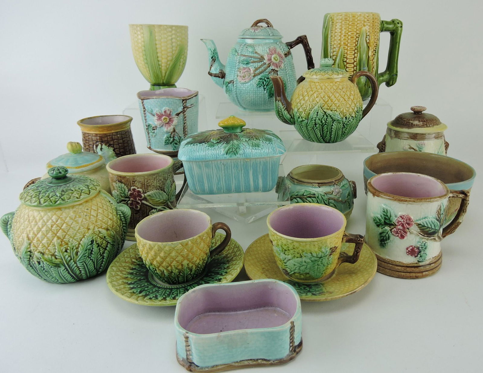 Majolica lot of 17 pieces; 3 mugs, (1 of 1)