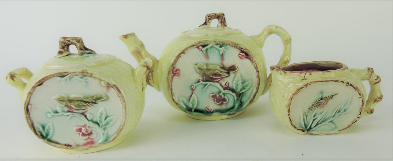 Majolica 3 piece tea set, teapot (1 of 1)