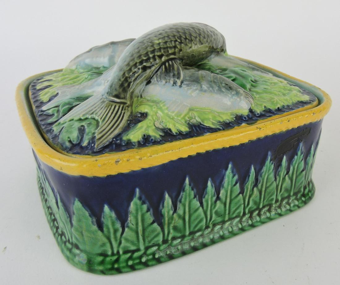 George Jones majolica cobalt acanthus: leaf sardine box, wear