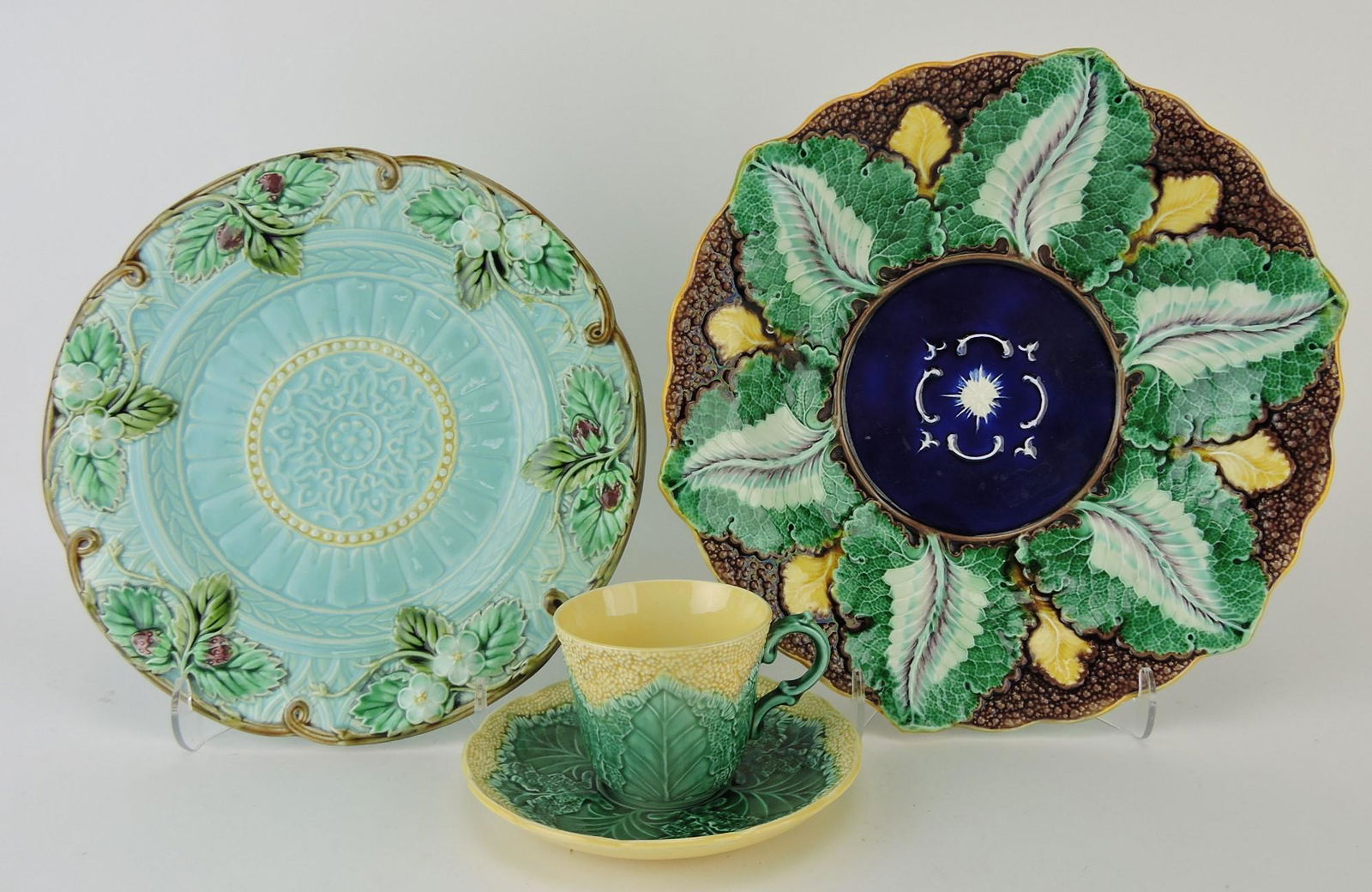 Sarreguemines majolica 10": strawberry plate, Wedgwood cauliflower 11" bowl and cup/saucer