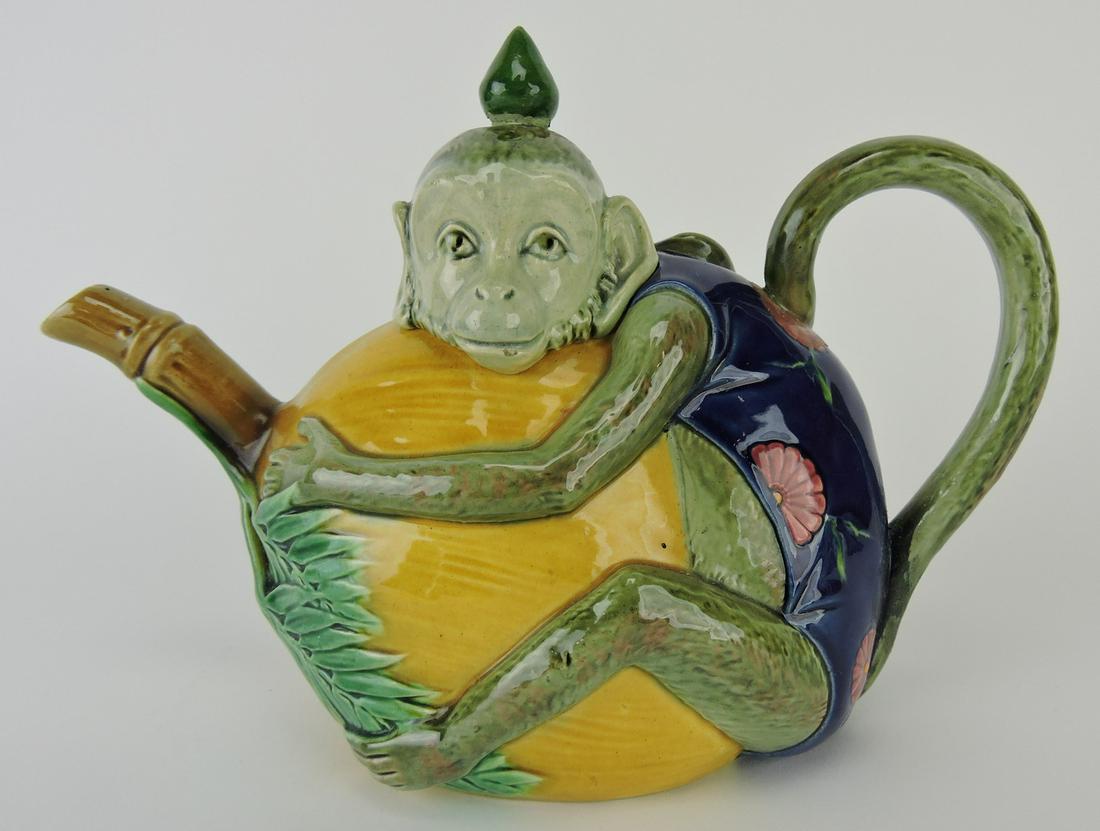 Minton majolica monkey and coconut (1 of 1)