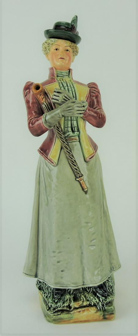 B & L Gesetzl Gesch majolica lady (1 of 1)
