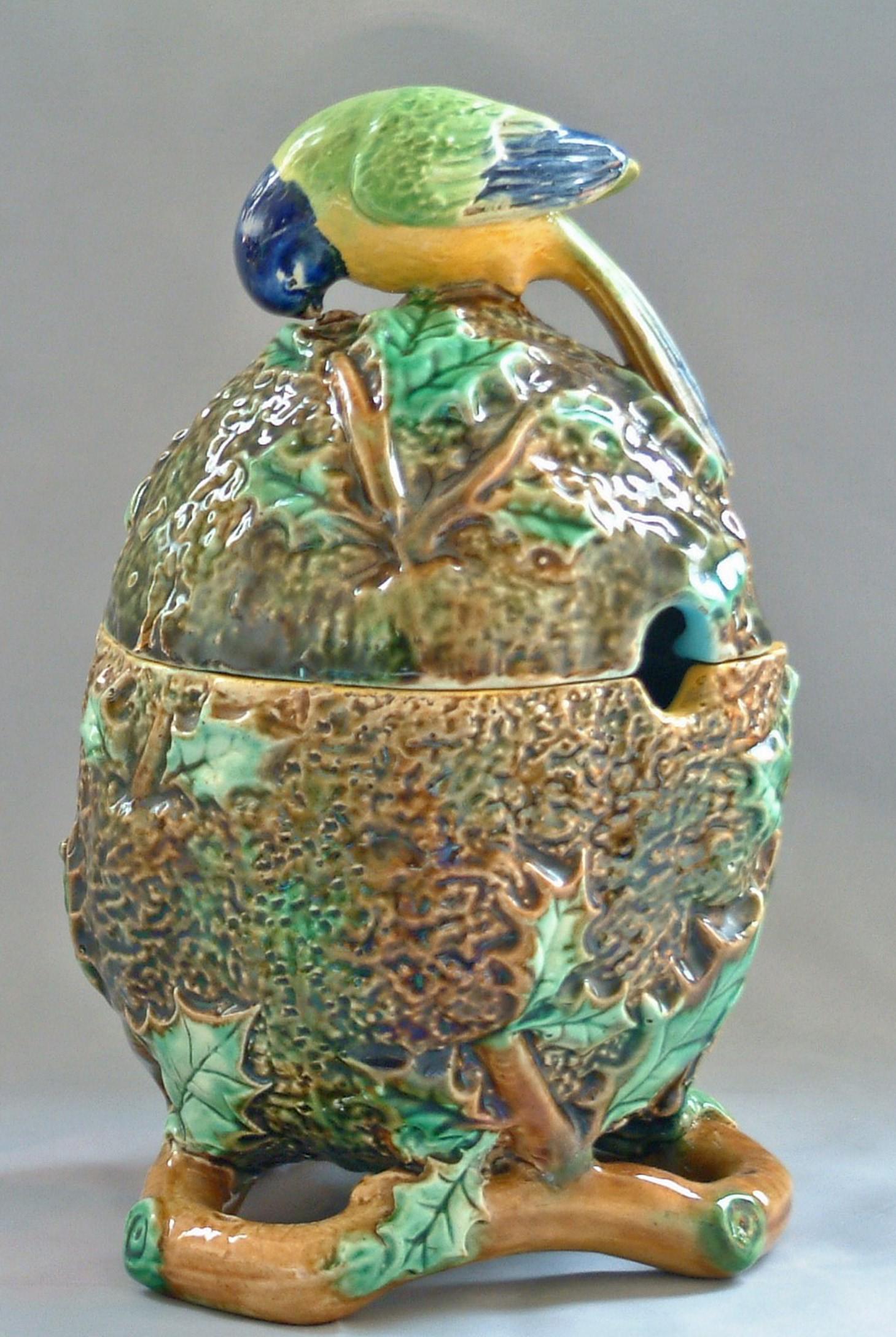 Rare George Jones majolica blue tit (1 of 2)