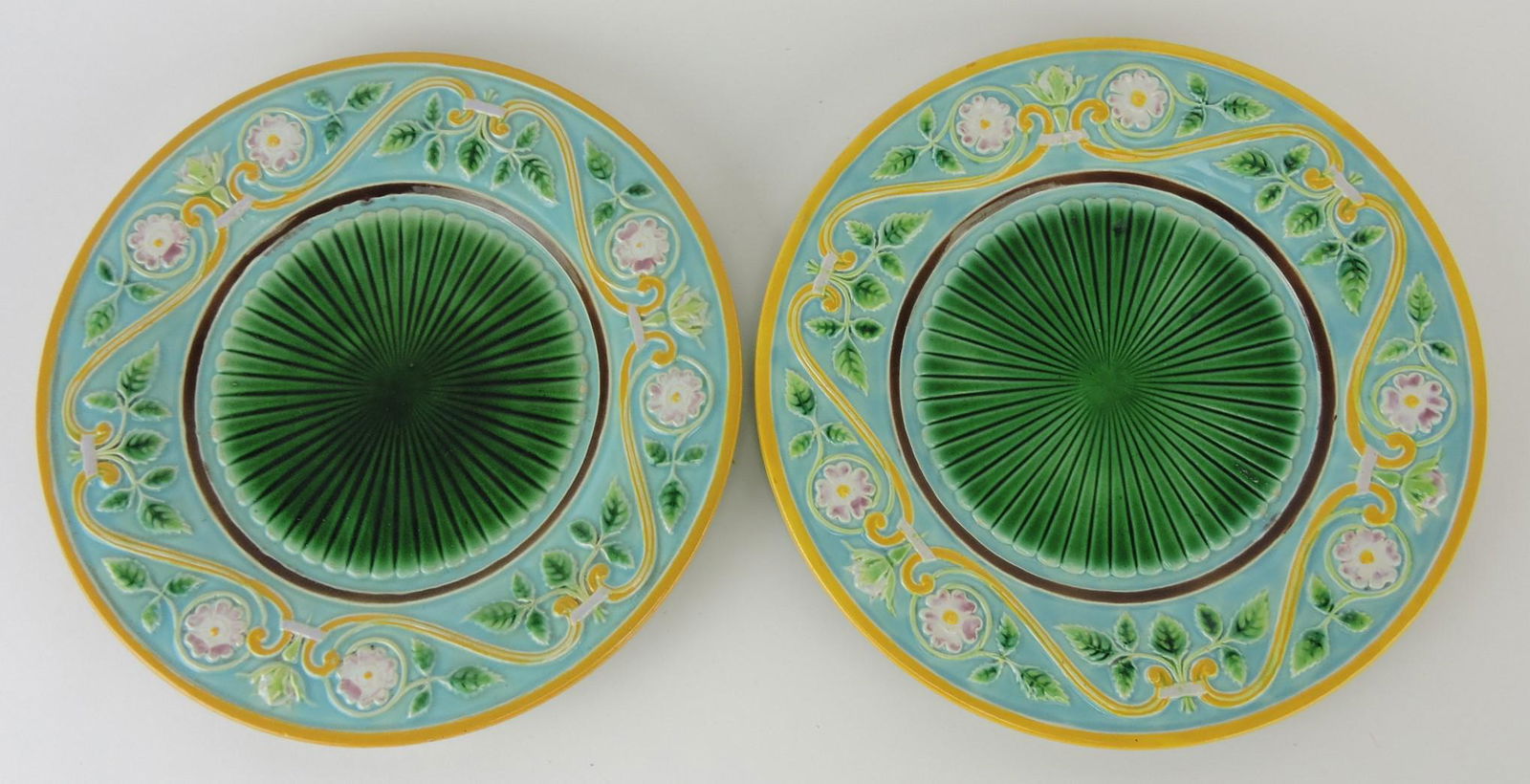 George Jones majolica pair of: turqoise floral border 9 1/4" plates