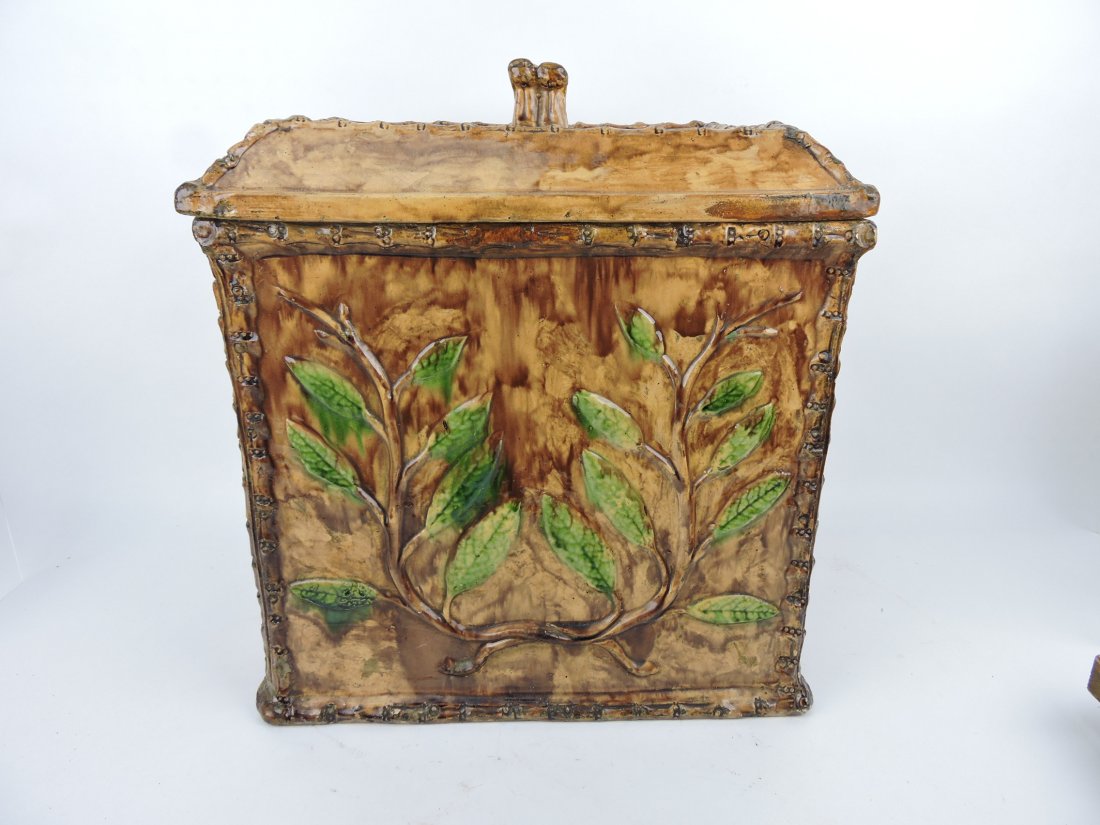Large majolica bread dough box (1 of 3)