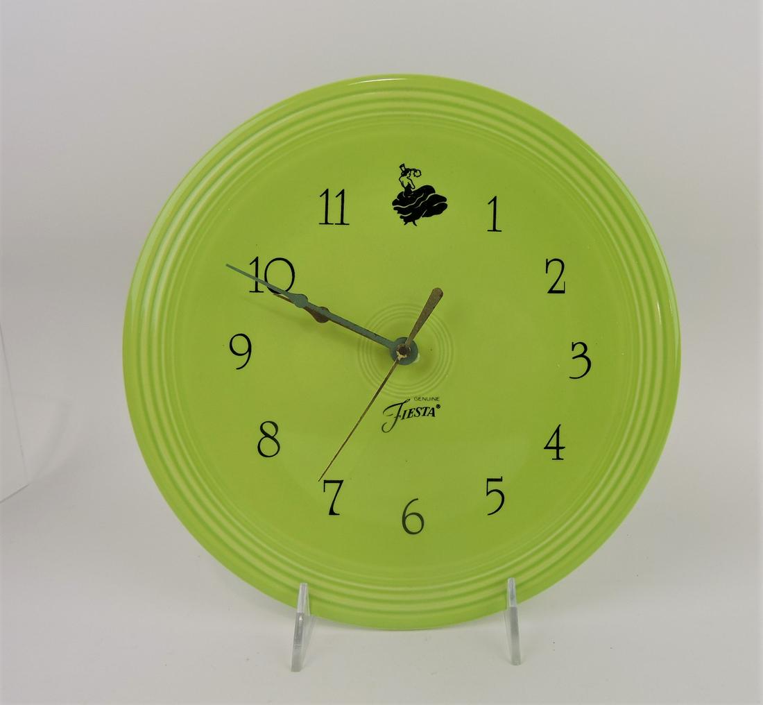 Fiesta Post 86 plate clock, chartreuse (1 of 1)