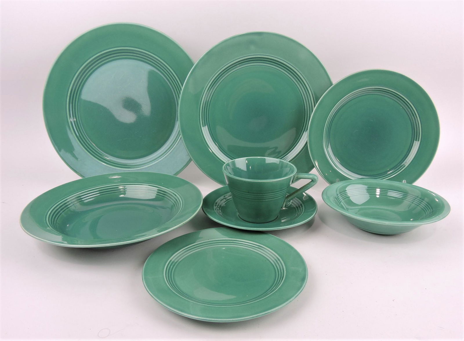 Fiesta Harlequin spruce green (1 of 1)