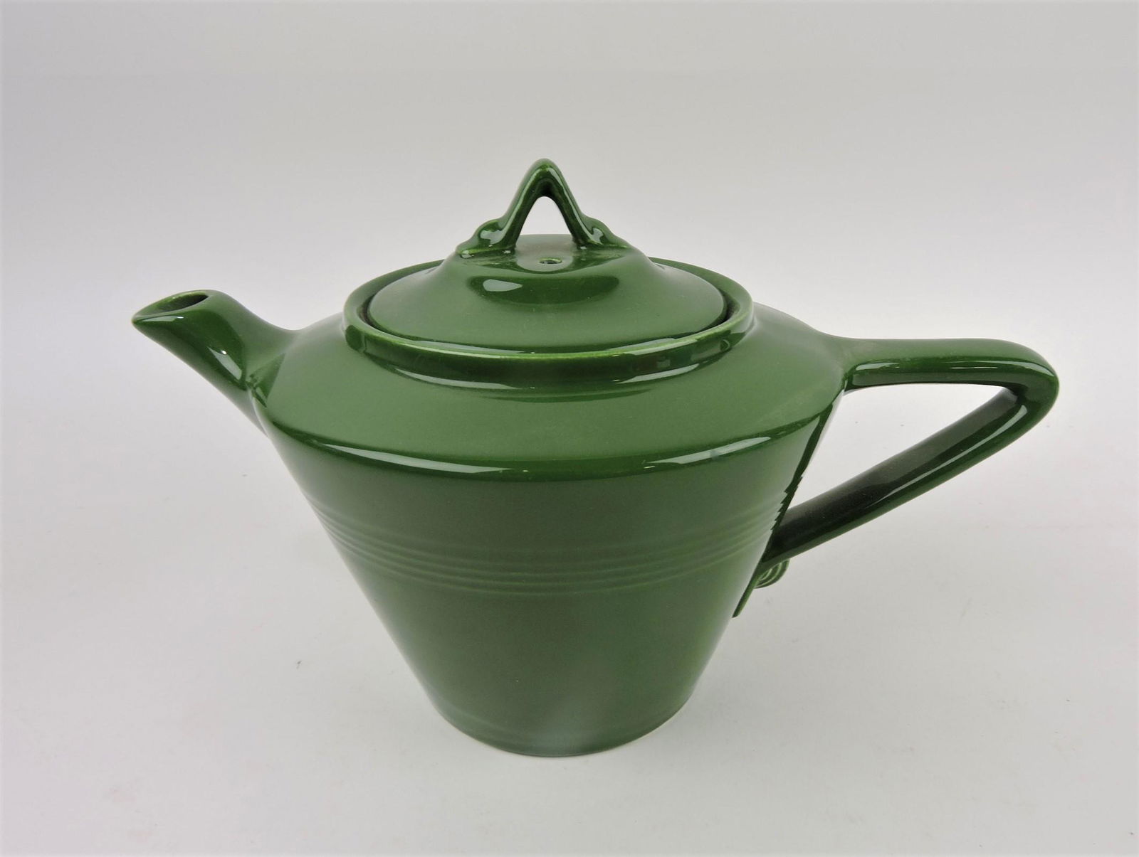 Fiesta Harlequin teapot, dark green (1 of 1)