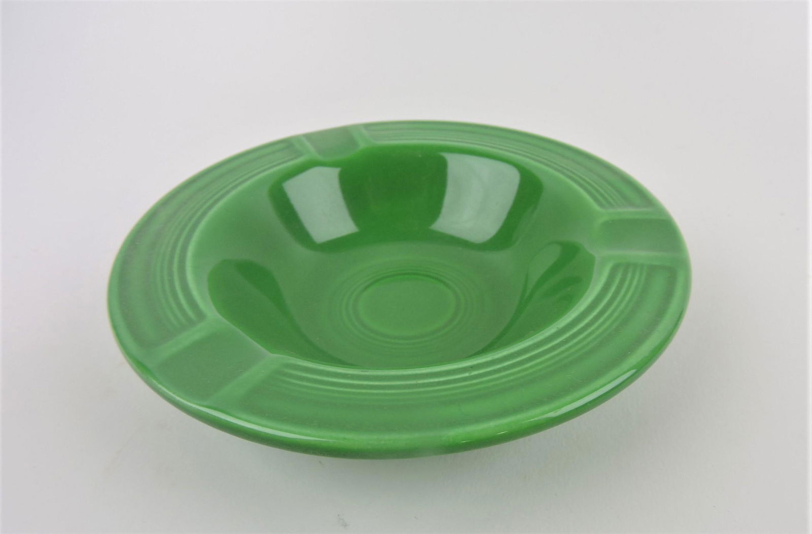 Fiesta ashtray, medium green (1 of 1)