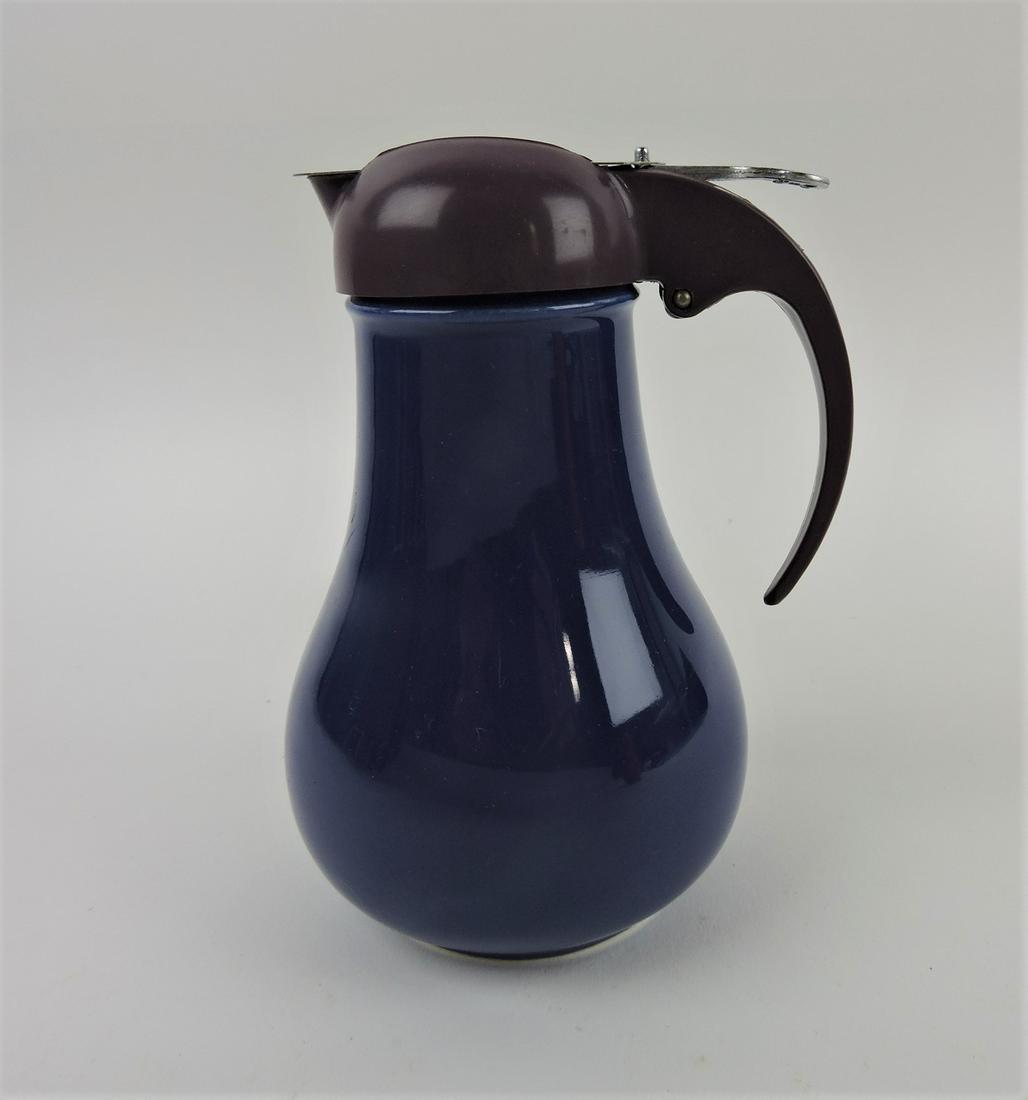 Fiesta syrup, cobalt (1 of 1)