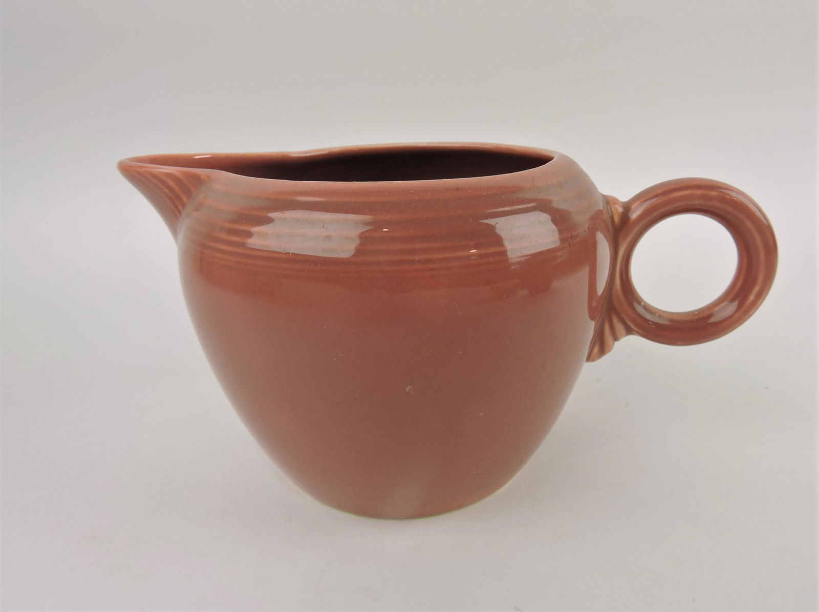 Fiesta two pint jug, rose (1 of 1)