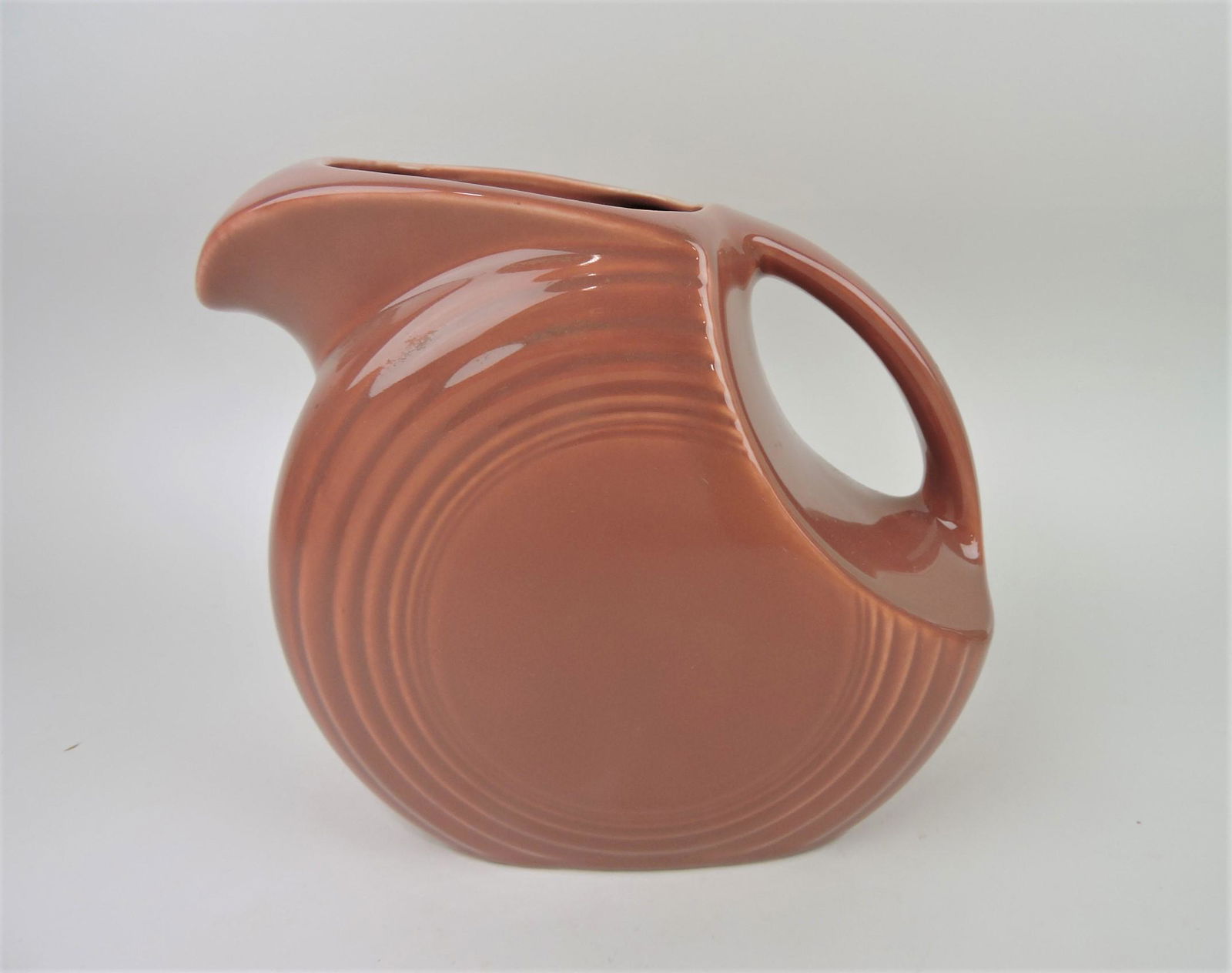 Fiesta disc water pitcher, rose (1 of 1)