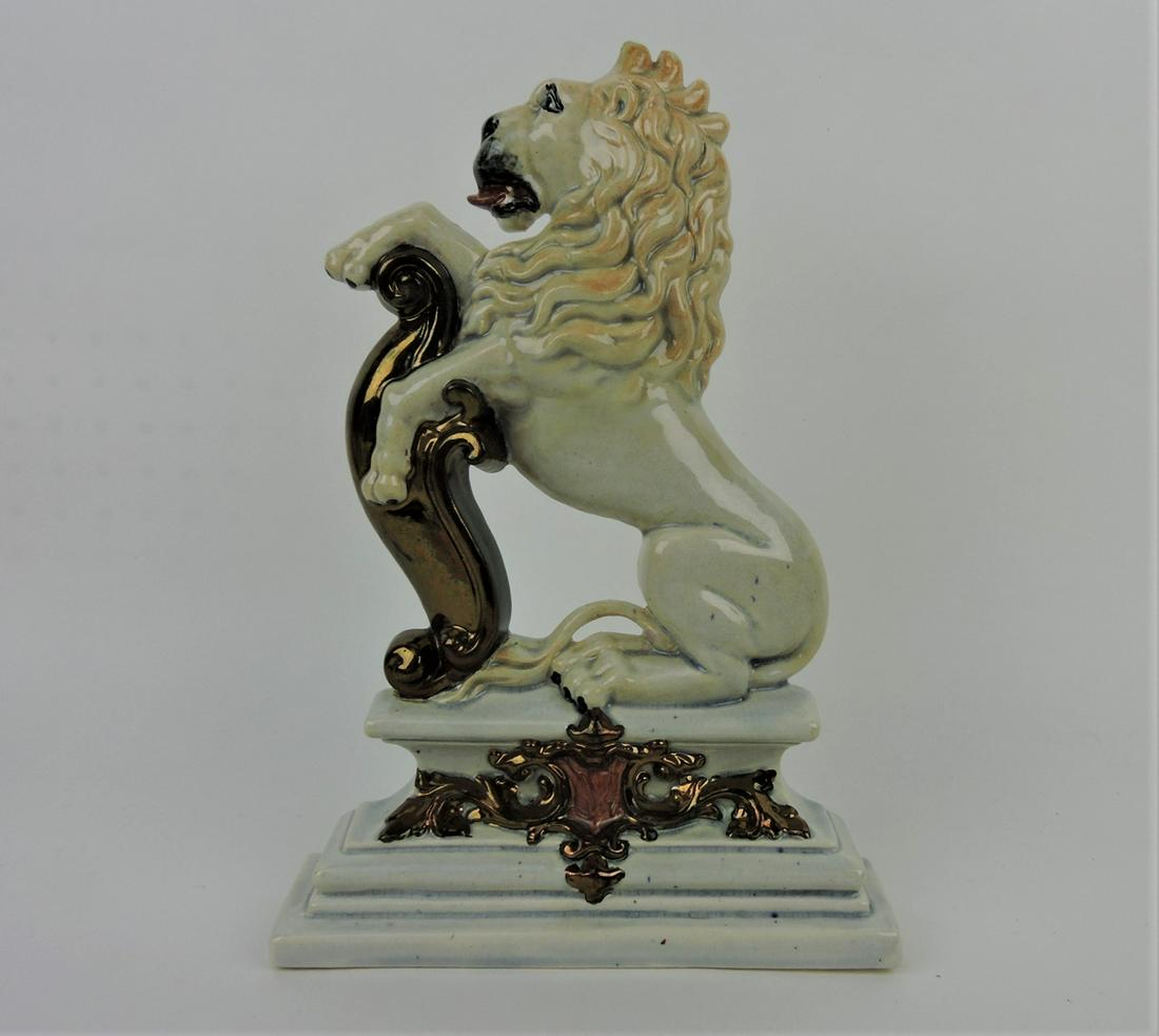 Staffordshire Pearlware lion on plinth: figure, 13 1/2"