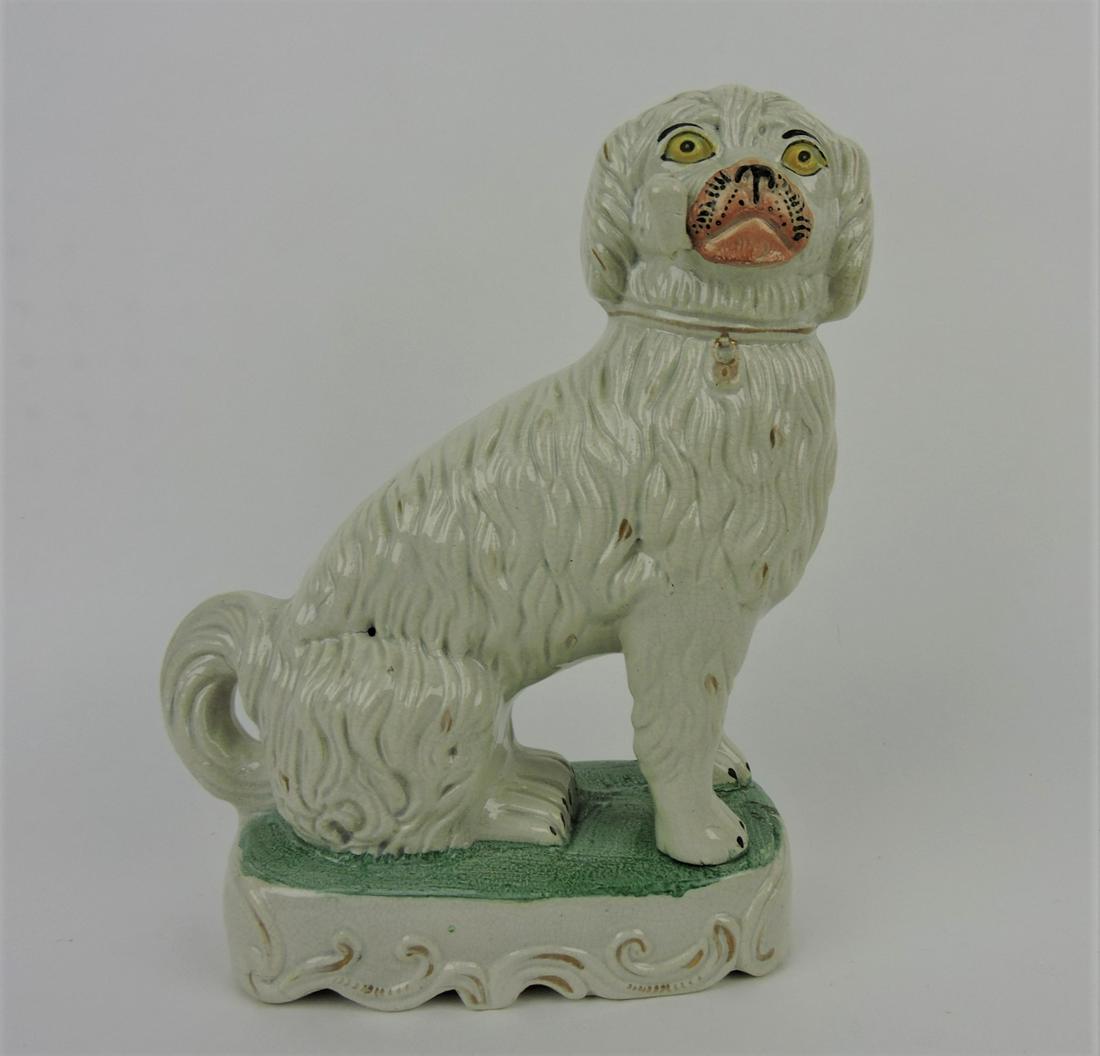 Staffordshire spaniel smoking pipe on (1 of 1)