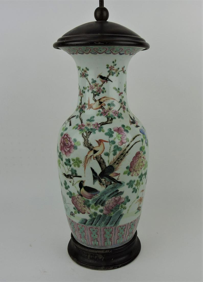 Oriental porcelain table lamp, needs (1 of 1)