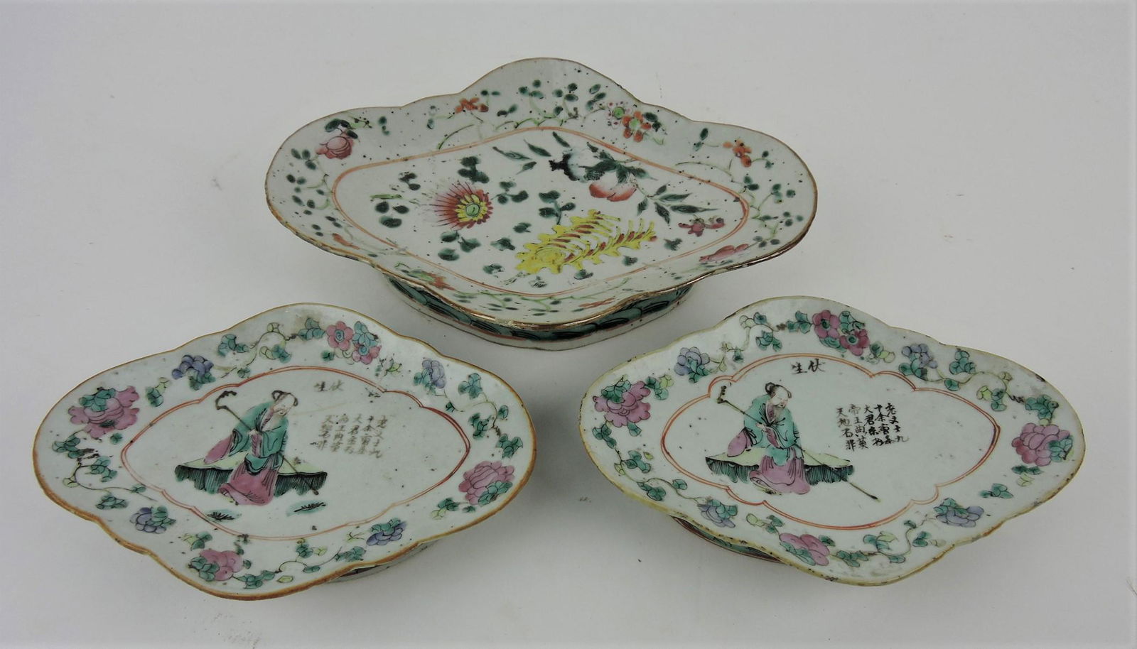Chinese Export lot of 3 low compotes (1 of 1)