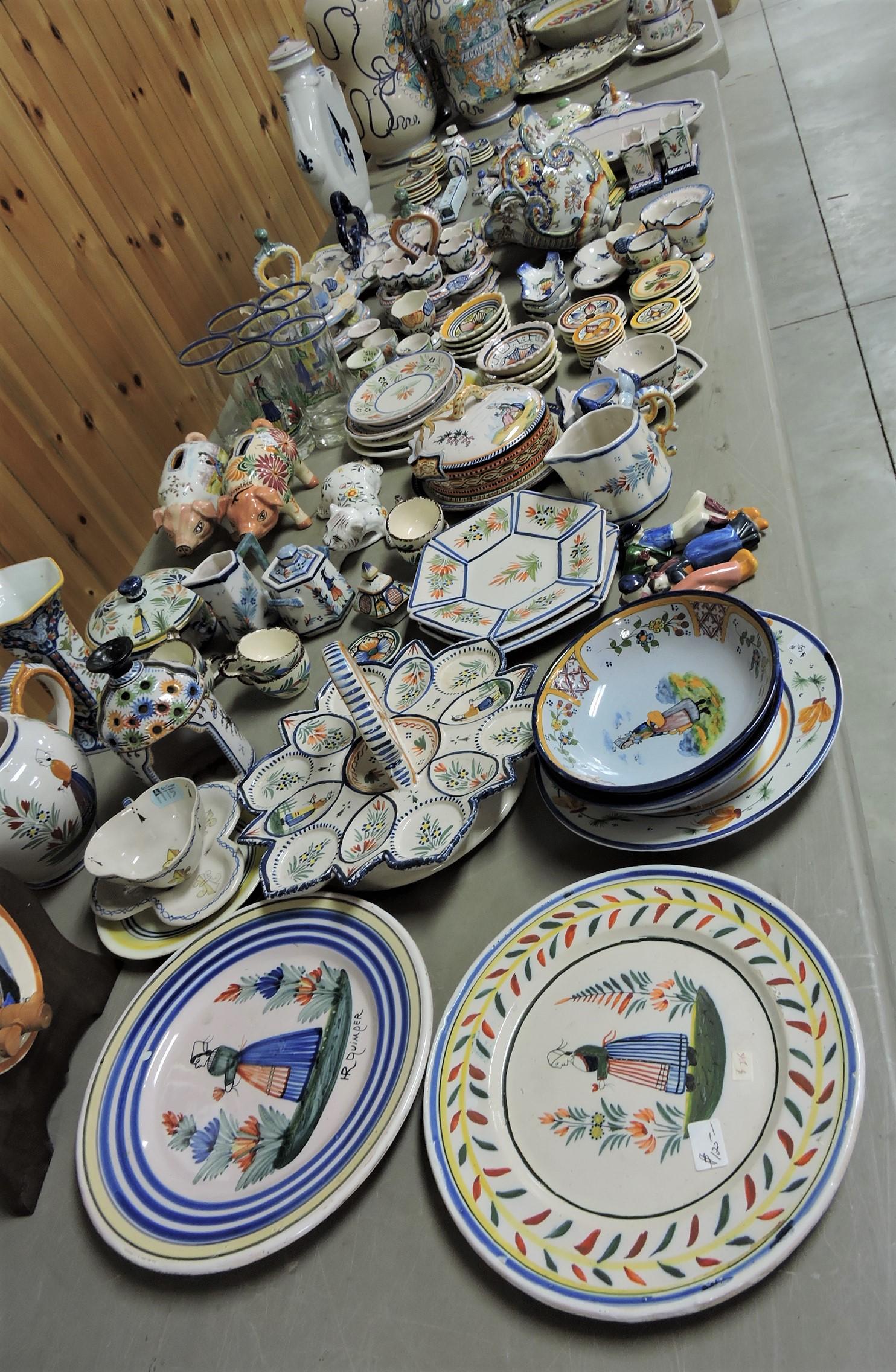 Huge lot of Quimper, 251 pieces: (1 of 7)