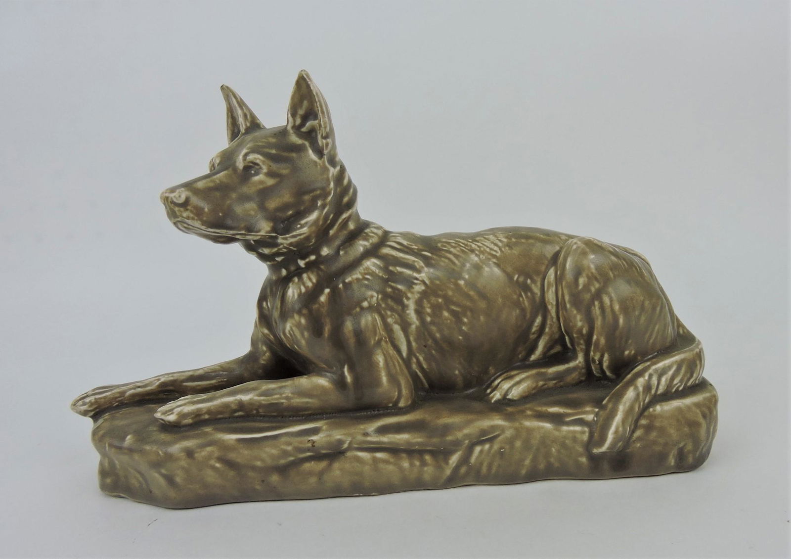 Mosaic Tile Co. dog, 10"l, 6"h, (1 of 1)