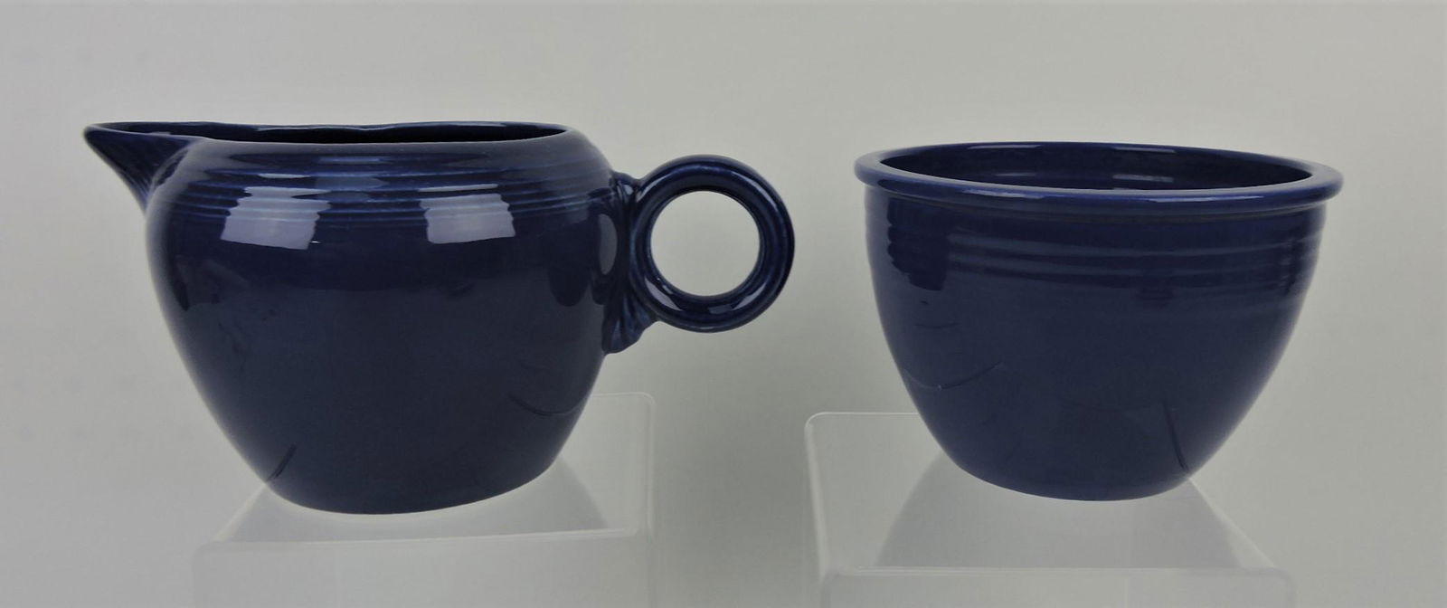 Fiesta cobalt two pint jug and #2 mixing (1 of 1)