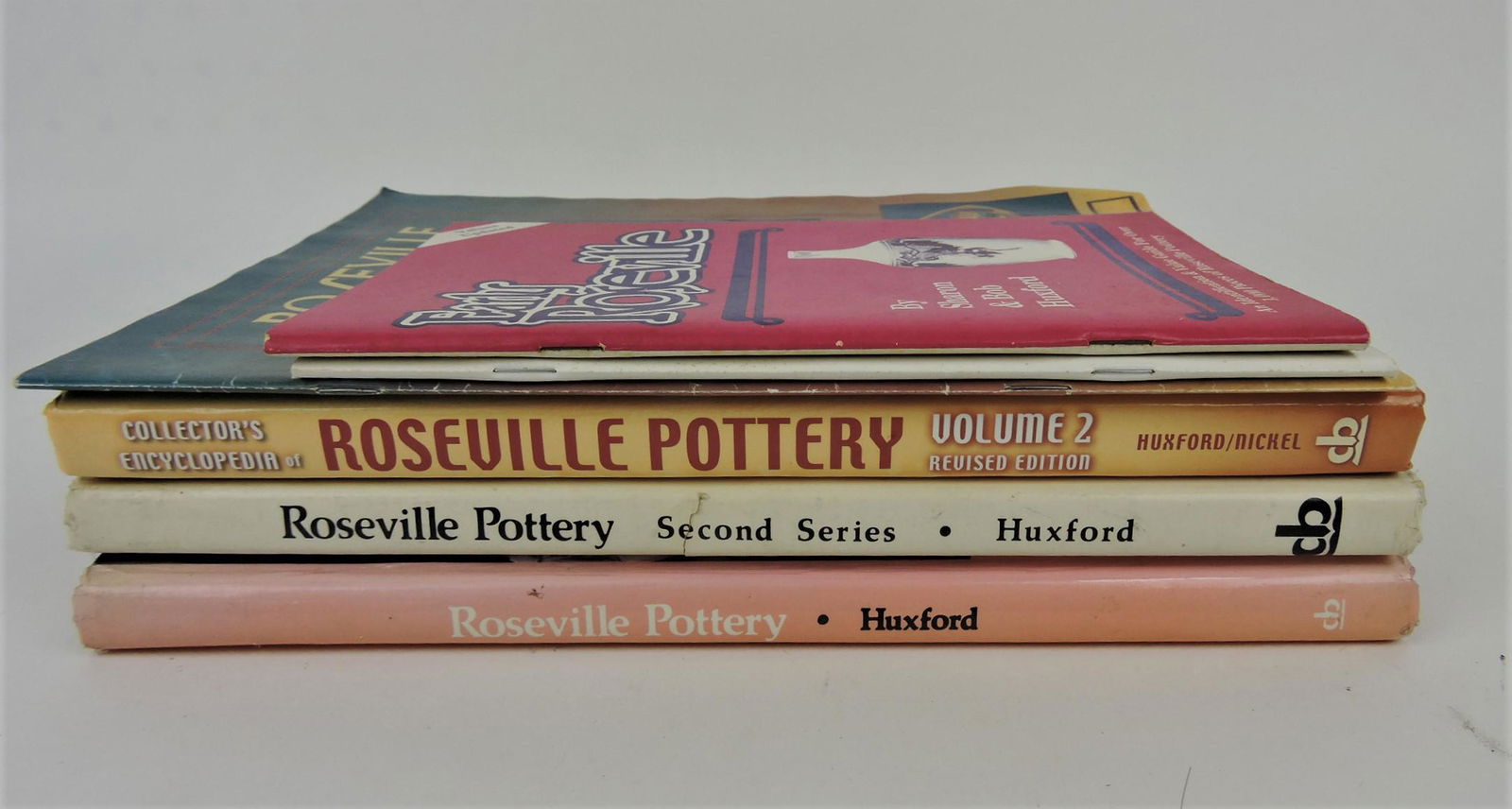 Roseville lot of 6 reference books (1 of 1)