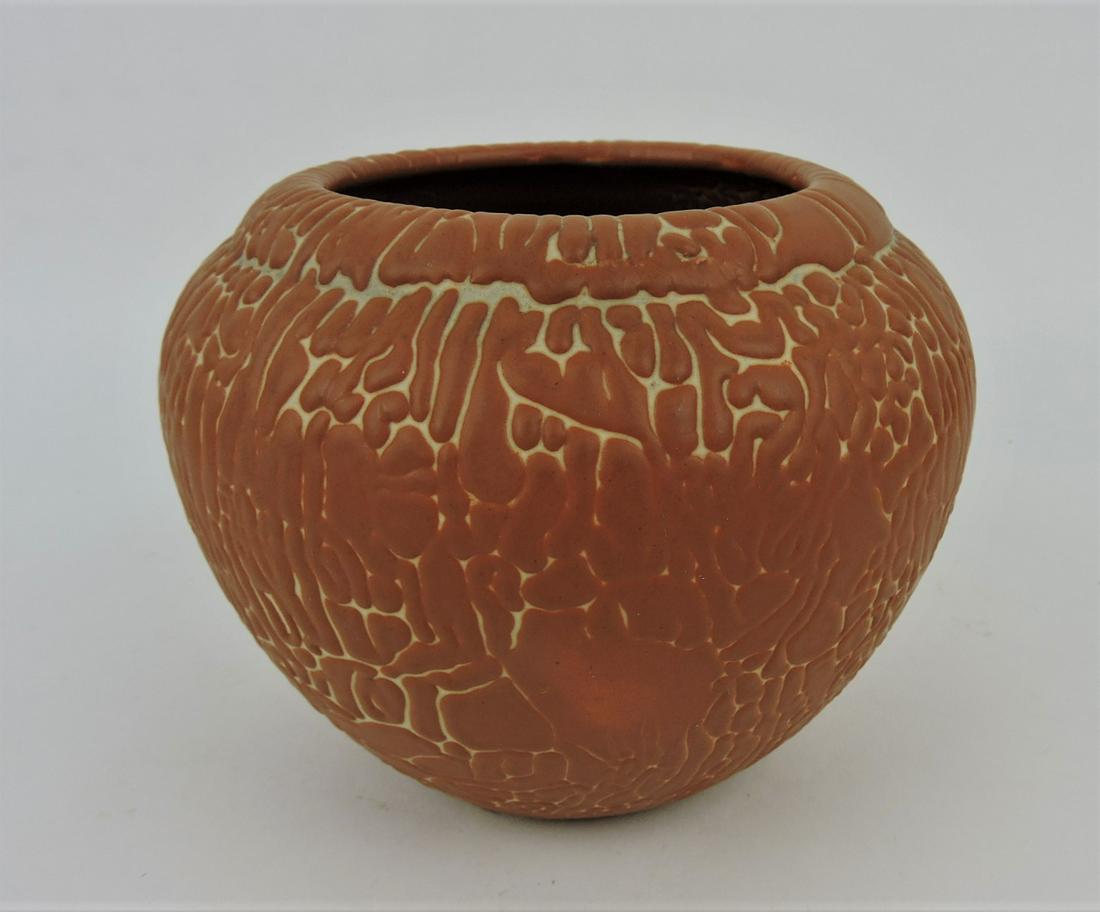 Hampshire Pottery rare brown aligator (1 of 2)