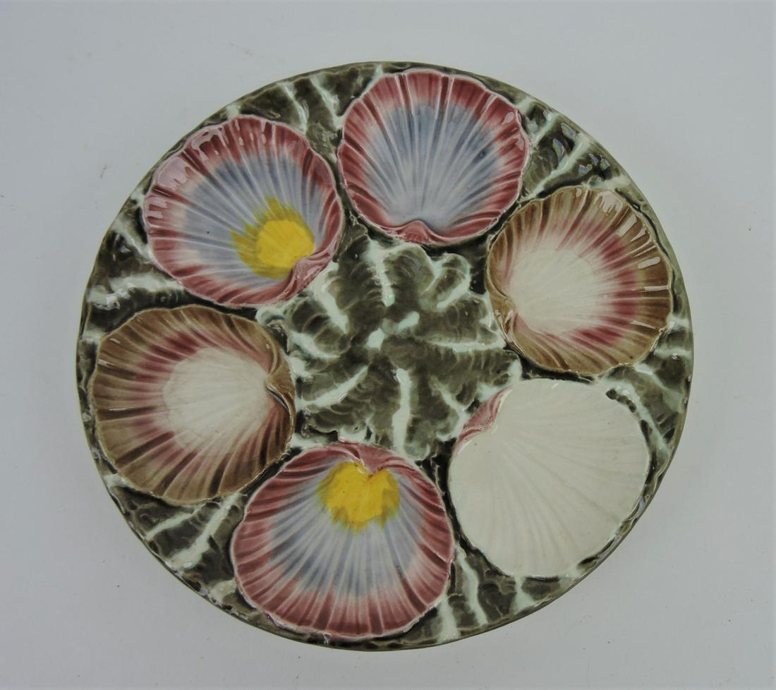 Wedgwood majolica 7" oyster plate (1 of 1)