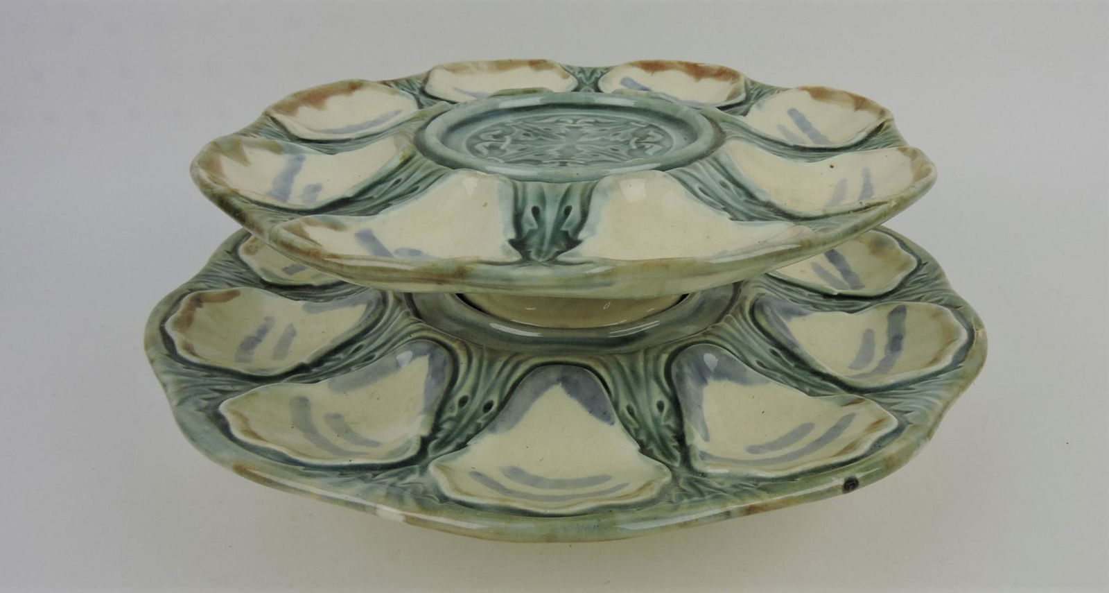 Longchamp majolica two piece two tier (1 of 1)