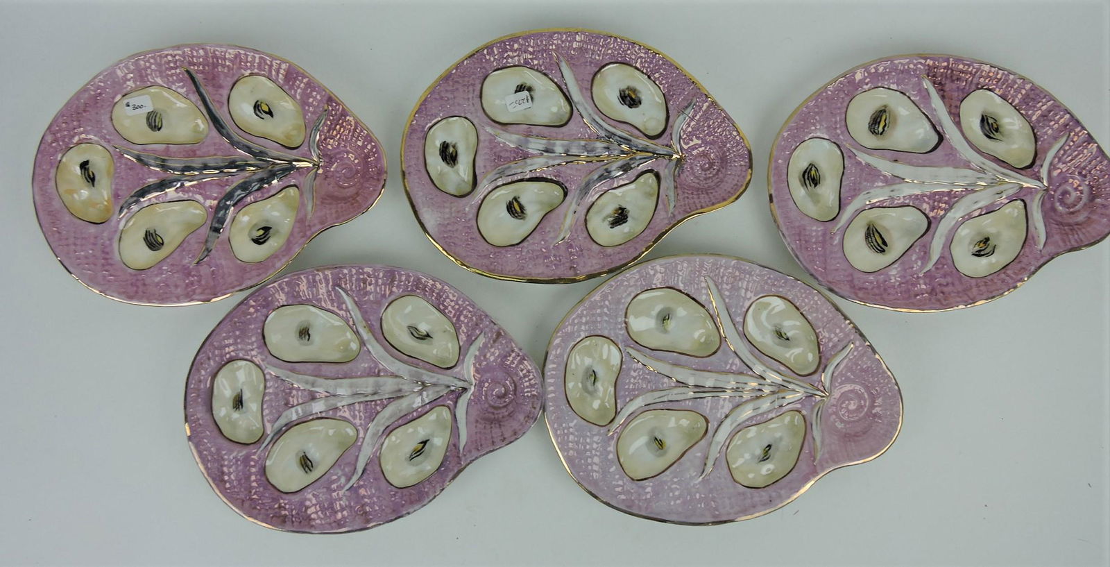Moser style lot of 5 porcelain oyster (1 of 1)