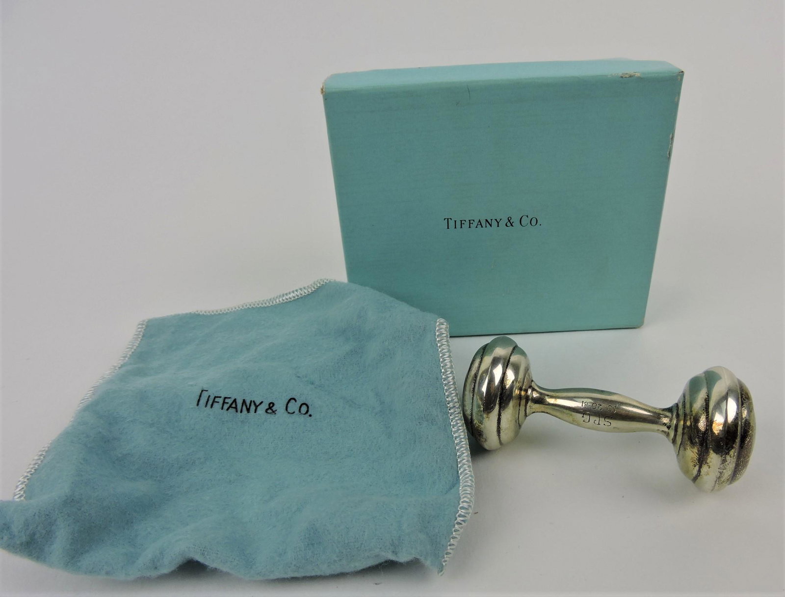 Tiffany & Co. sterling silver baby rattle in: original box