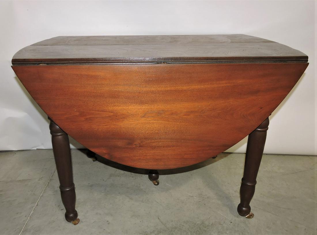 Walnut drop leaf table, 30", one leaf: partially missing