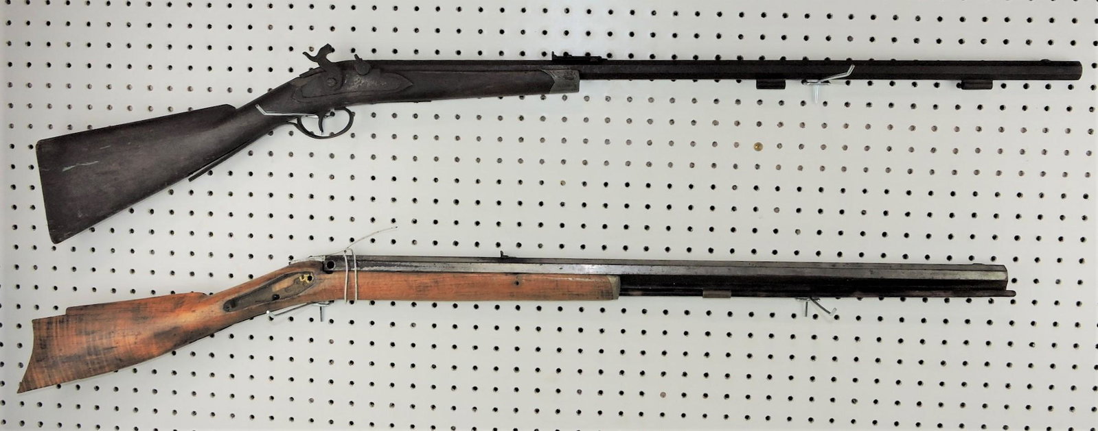 Lot of 2 antique muzzle loading rifles,: AS IS