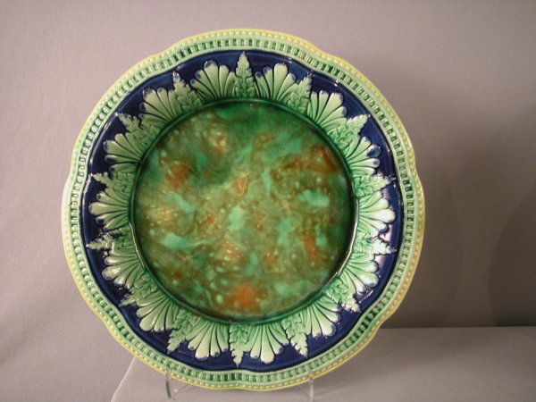 Majolica Large round tray with cobalt border with: Majolica Large round tray with cobalt border with leaves and ferns, rim repair, 12", nice color