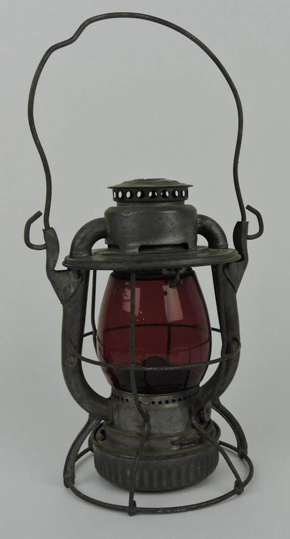 Dietz Vista NYCS railroad lantern with tall (1 of 1)