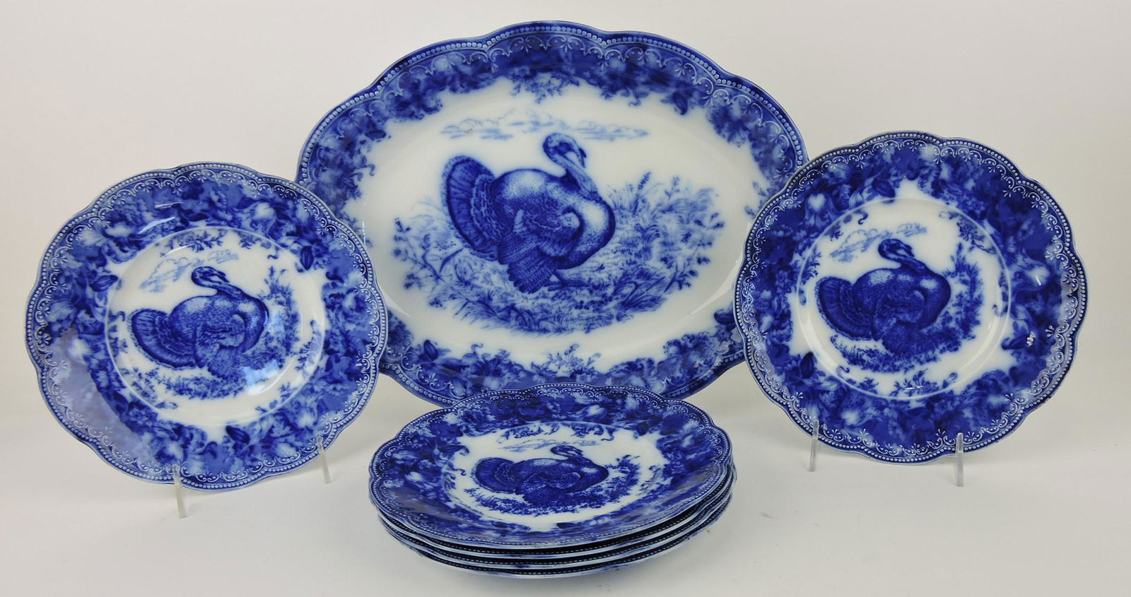 Wedgwood "Clytie" flow blue turkey (1 of 1)