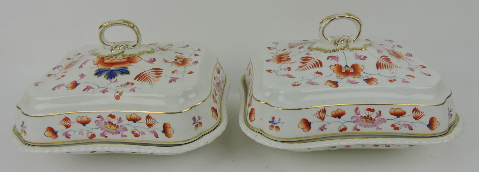 Early Derby (1790-1810) pair of lidded (1 of 4)